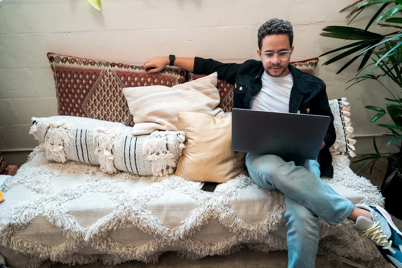 How to Write Contracts